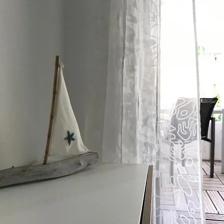 Apartmán Le Cosi 2 -bord De Mer- *