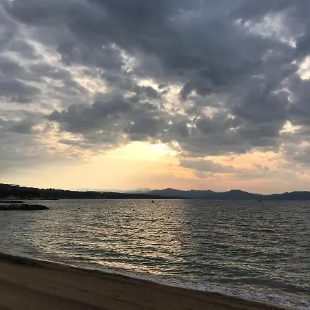 Le Cosi 2 -bord De Mer- * La Ciotat