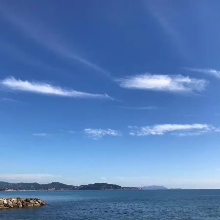 Le Cosi 2 -bord De Mer- * La Ciotat